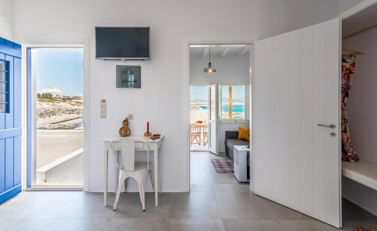 Manolis And Filio Home -By The Sea Πάχαινα Εξωτερικό φωτογραφία